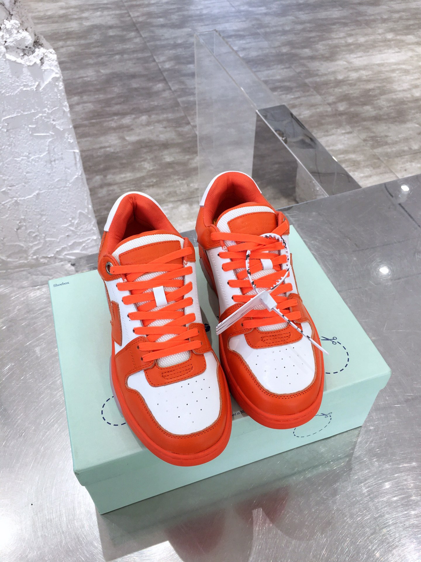 OFF-WHITE OOO Low Out of Office Red White OMIA189R21LEA0012501