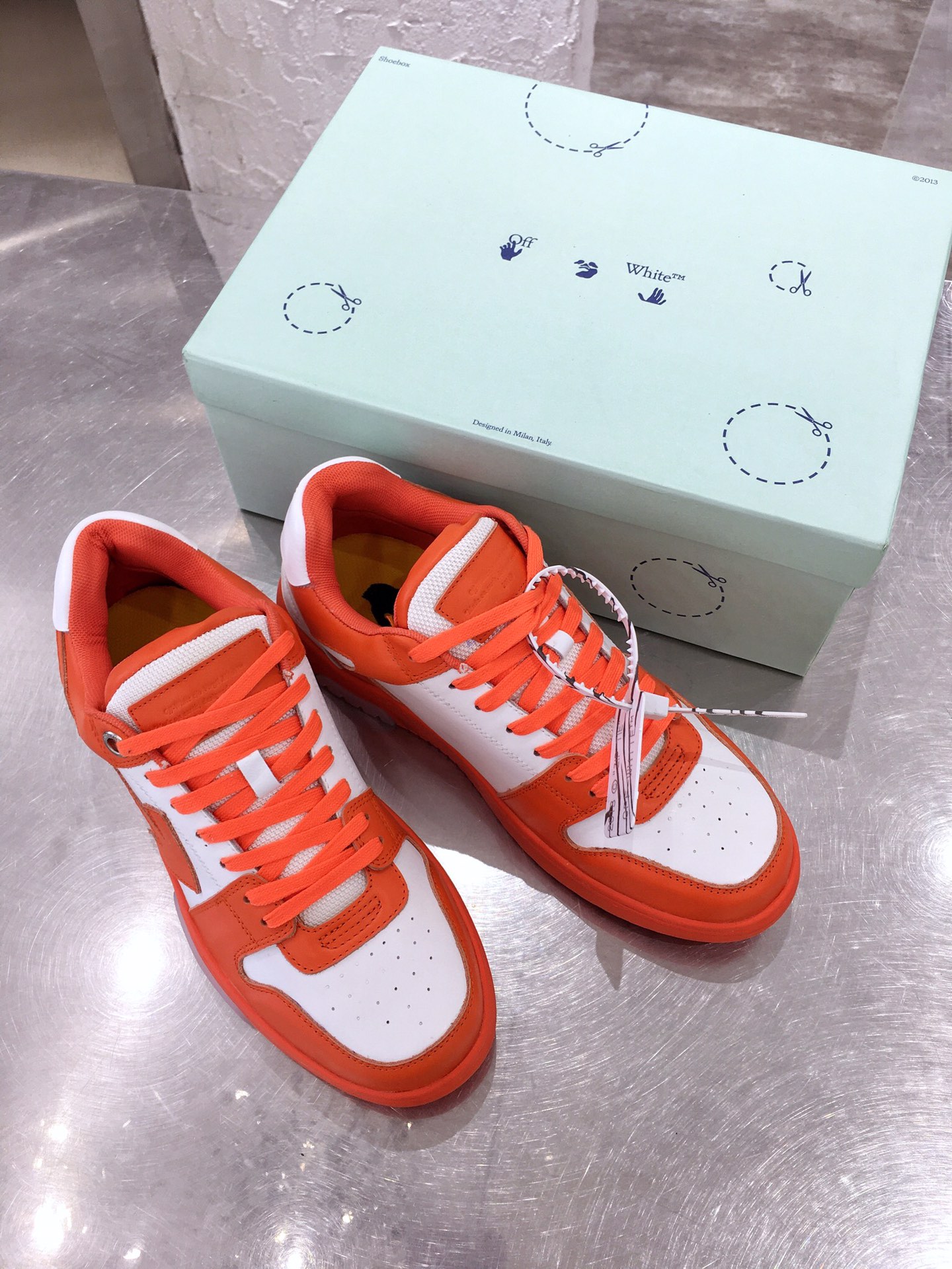 OFF-WHITE OOO Low Out of Office Red White OMIA189R21LEA0012501