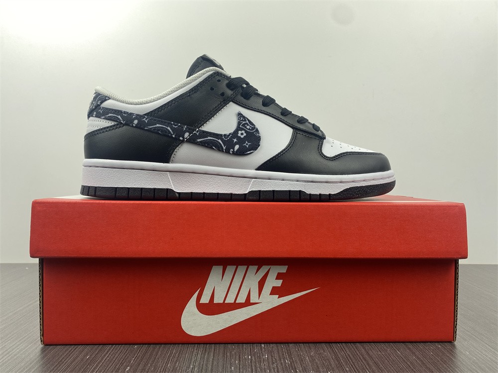 Nike Dunk Low Black Paisley (W)  DH4401-100