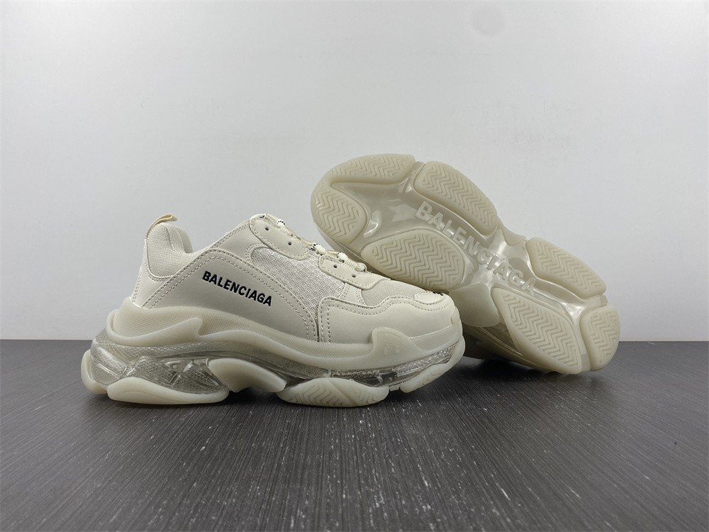 Ba1enc1aga Triple S Sneaker 2022062401