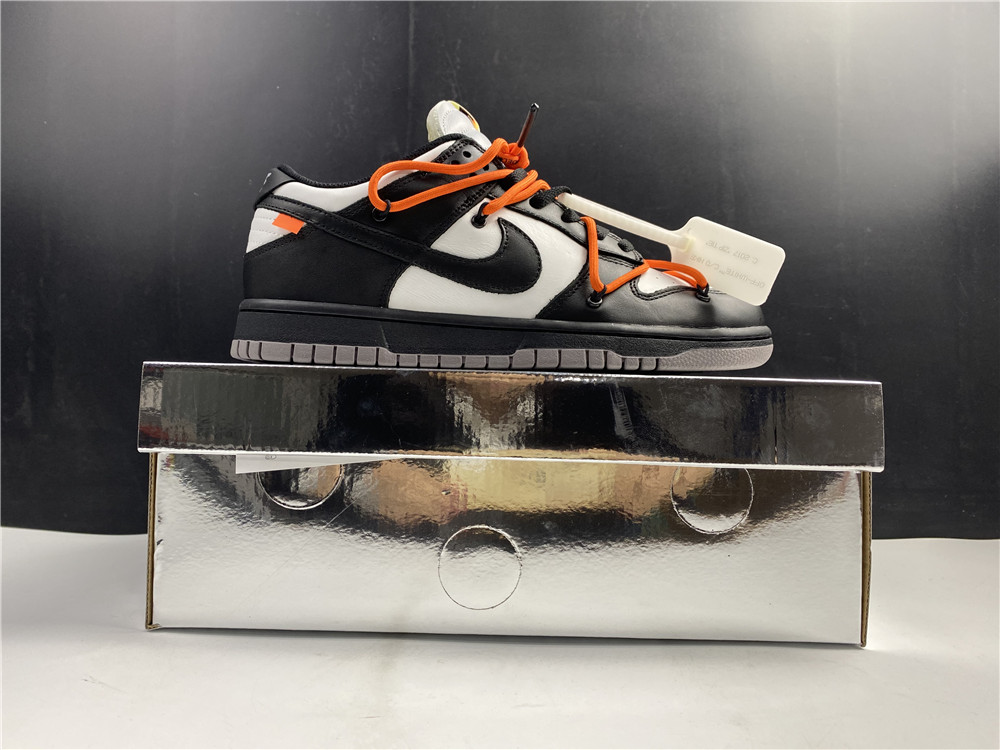 Off-White Nike Dunk Low CT0856 -001