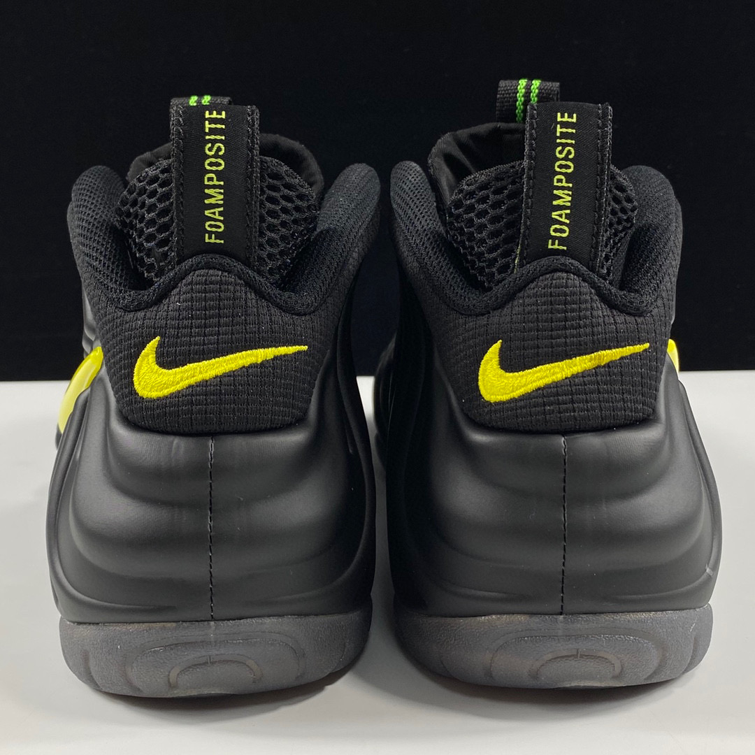Nike Air Foamposite Pro Voltage  630304-071