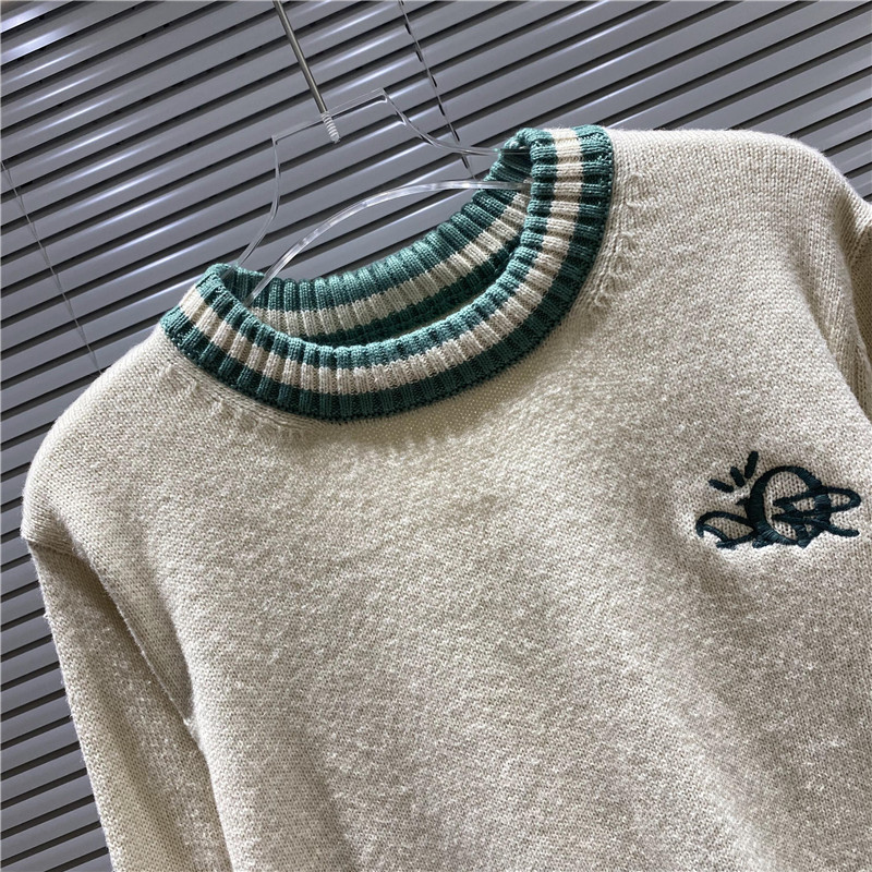 D10r sweater 20220905
