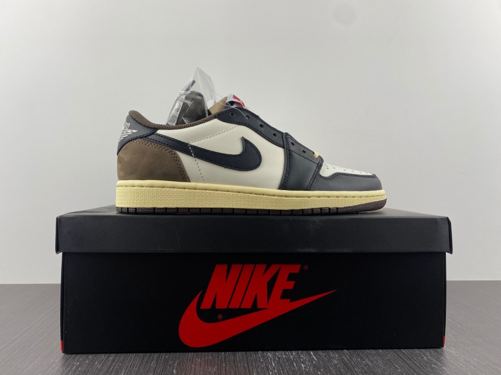 Air Jordan  Low OG TRAVIS SCOTT CQ4277-105