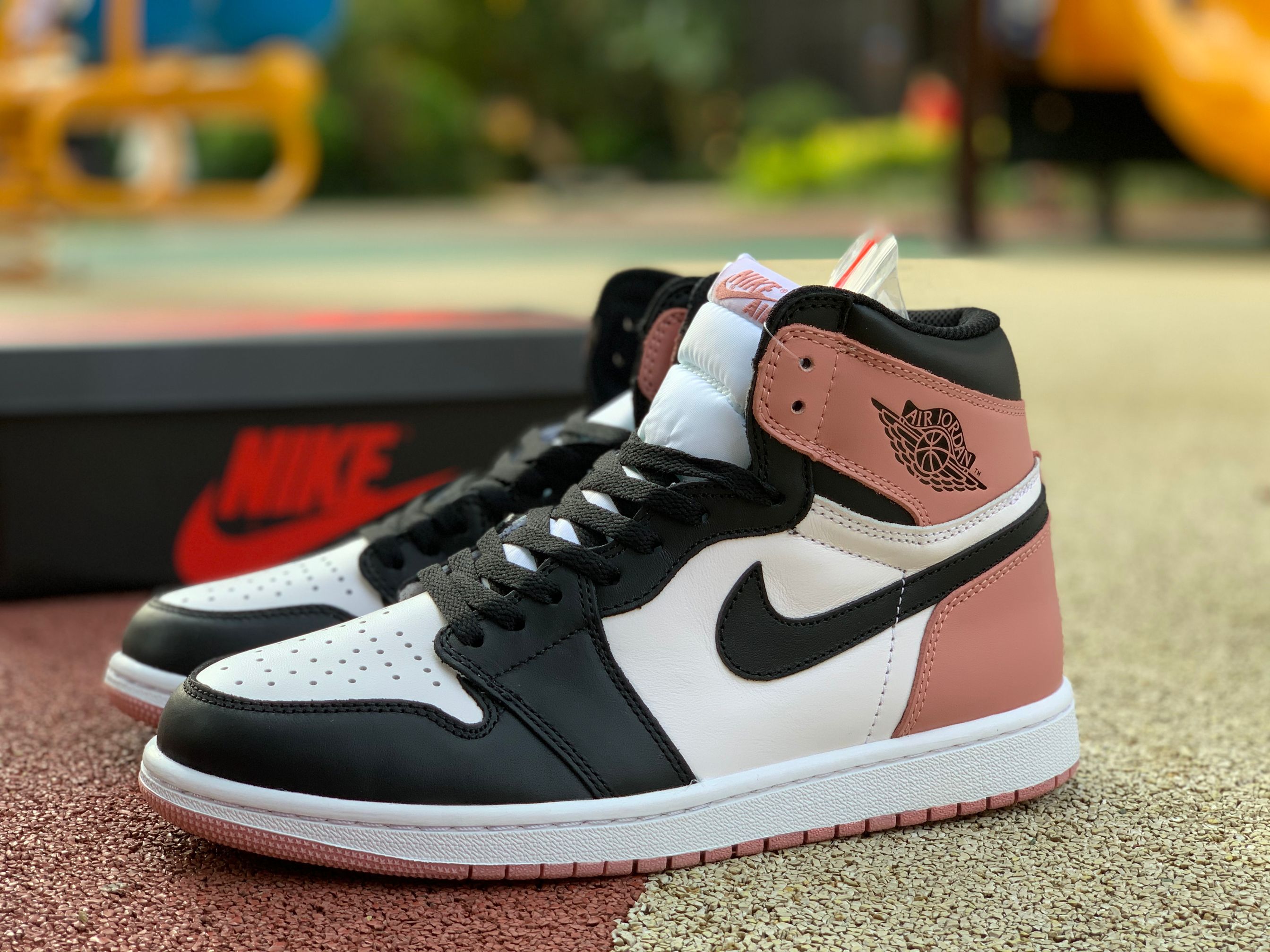 Jordan 1 Retro High Rust Pink 861428-101
