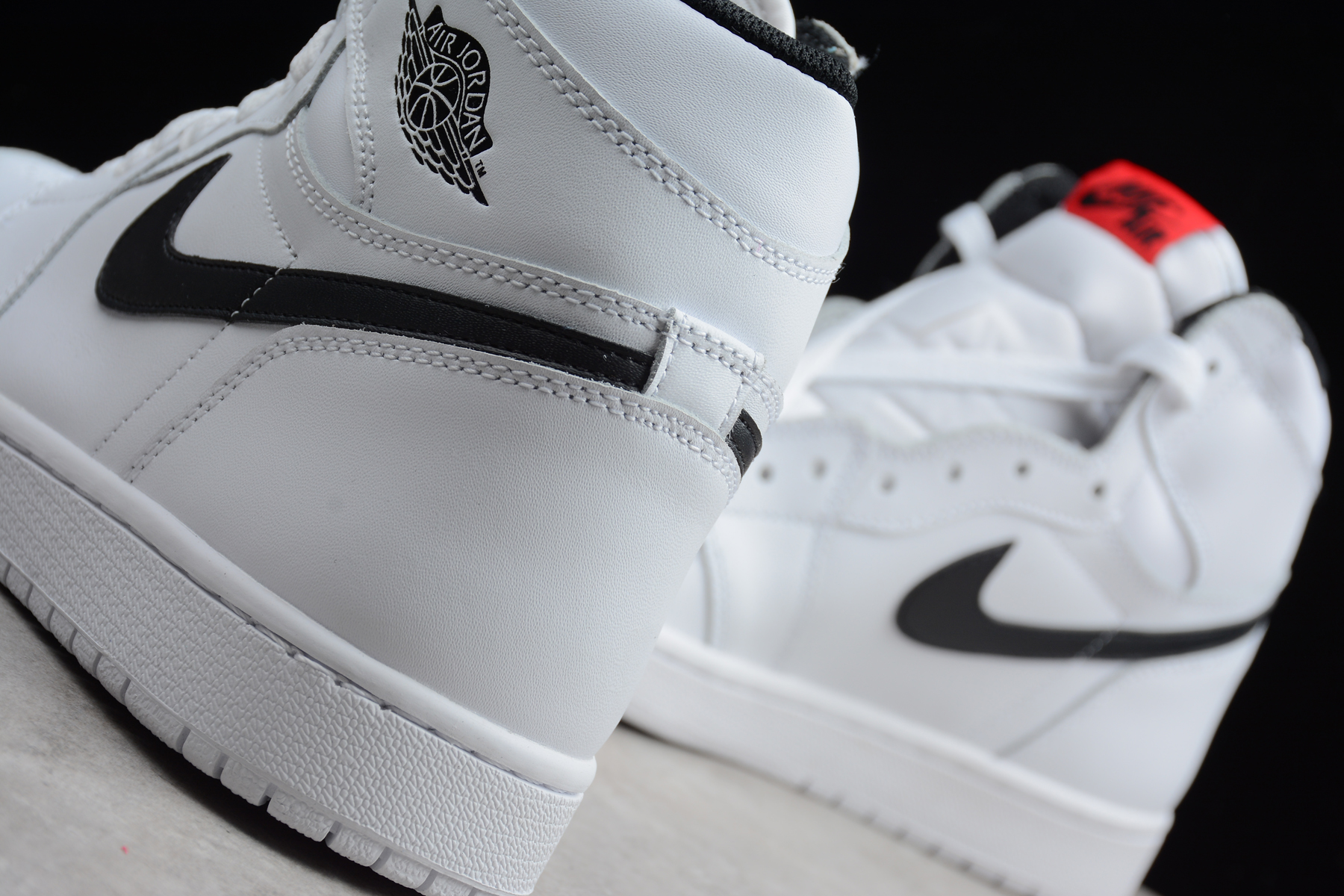 Jordan 1 Retro Yin Yang White 555088-102