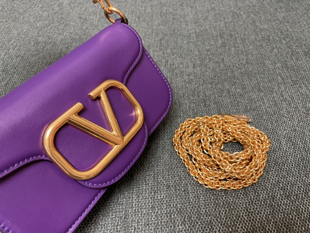 VALENTINO Handbag 1133SH 20x11x5cm