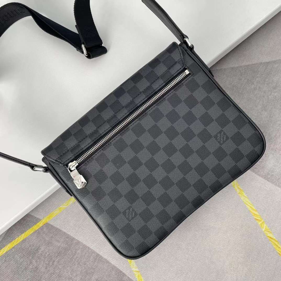1V N42710 District PM Damier Graphite Canvas 26×20×7cm