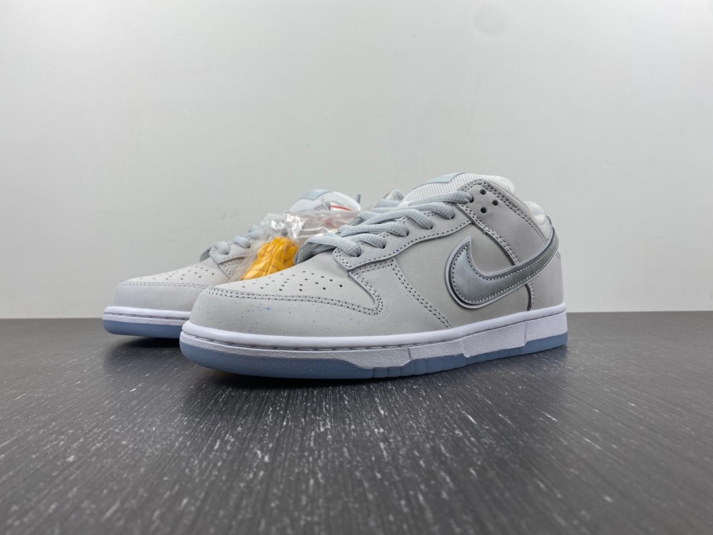 Concepts x Dunk Low OG SB QS White Lobster Friends & Family FD8776-100