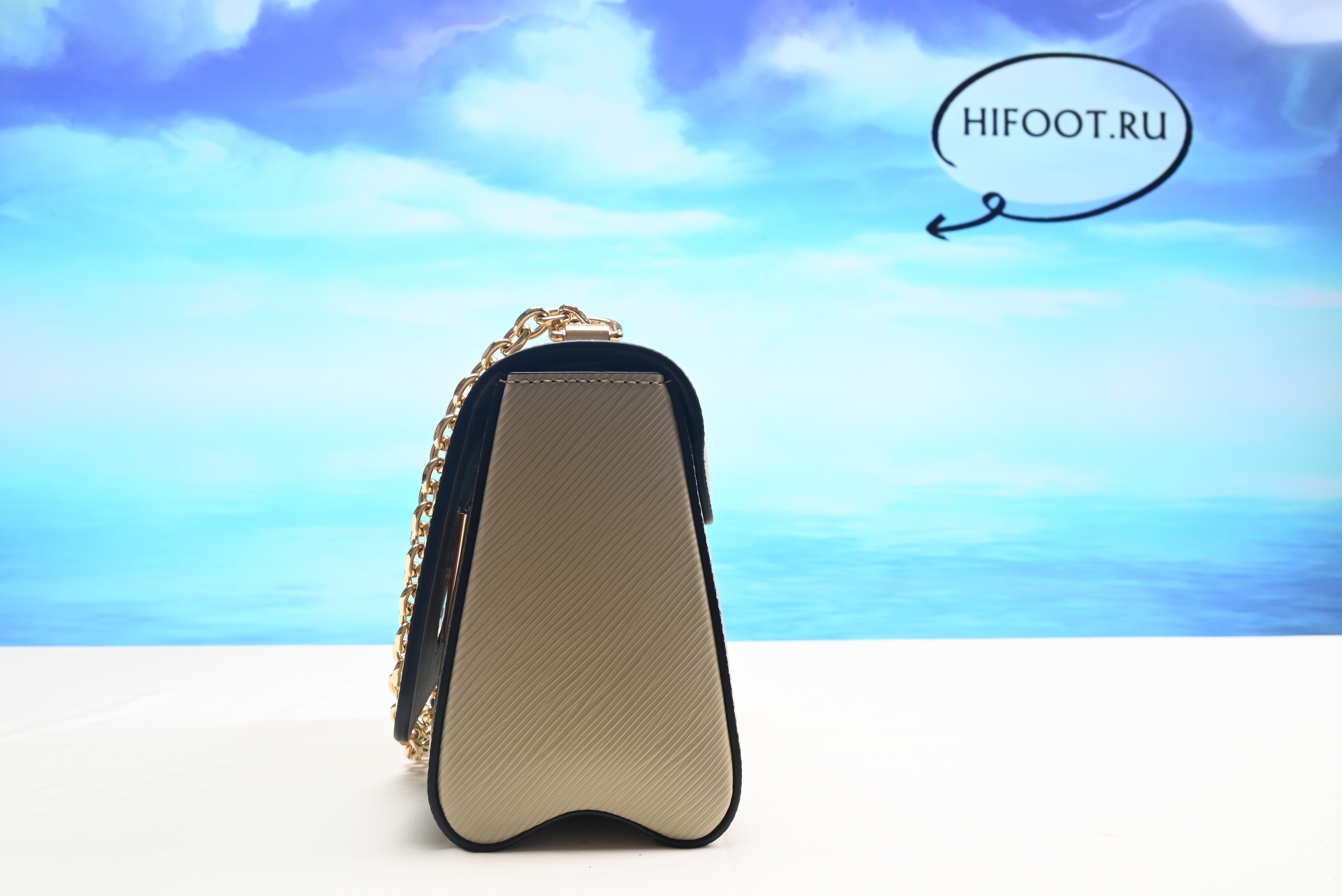 1V Twist bag small 19*15*9CM