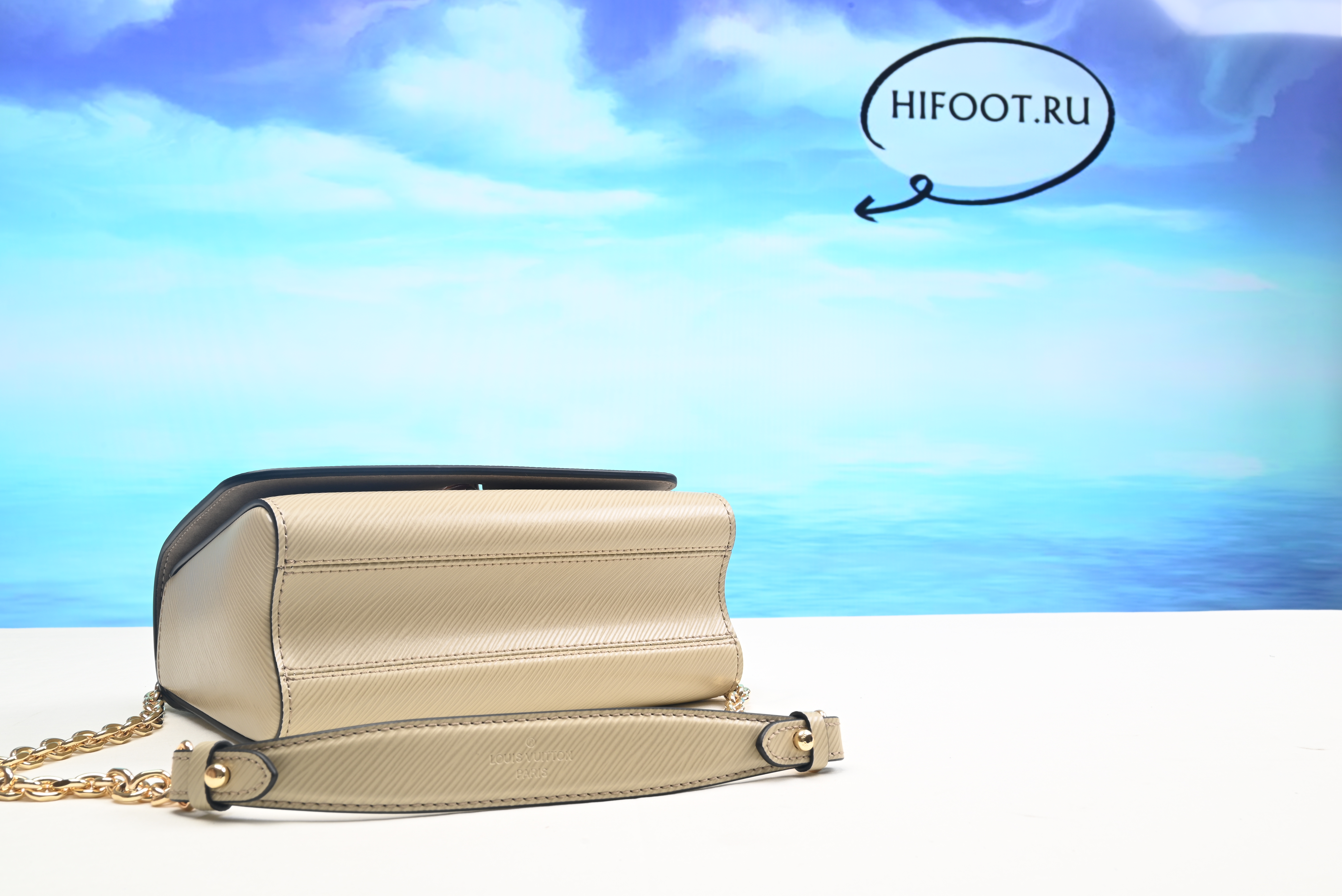 1V Twist bag small 19*15*9CM