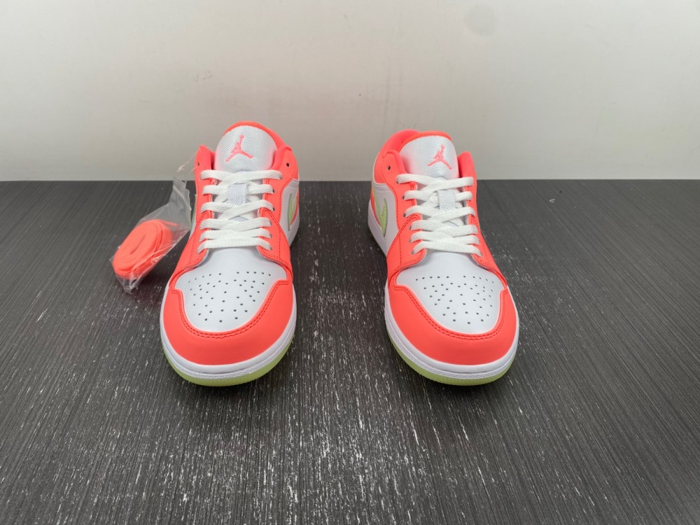 Air Jordan 1 Low SE Lava Glow FN6772-671