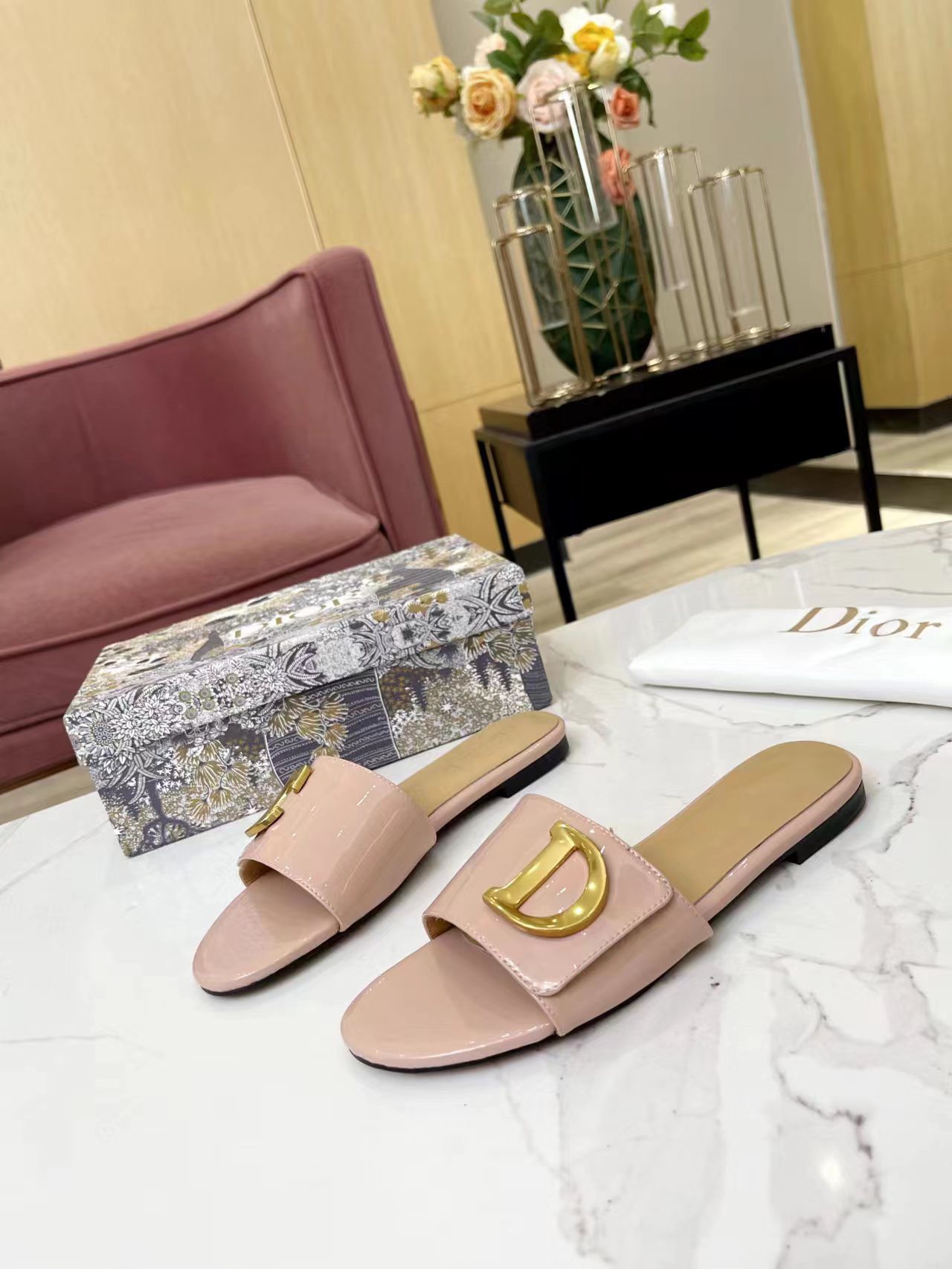 D*or women sandals 2023082404