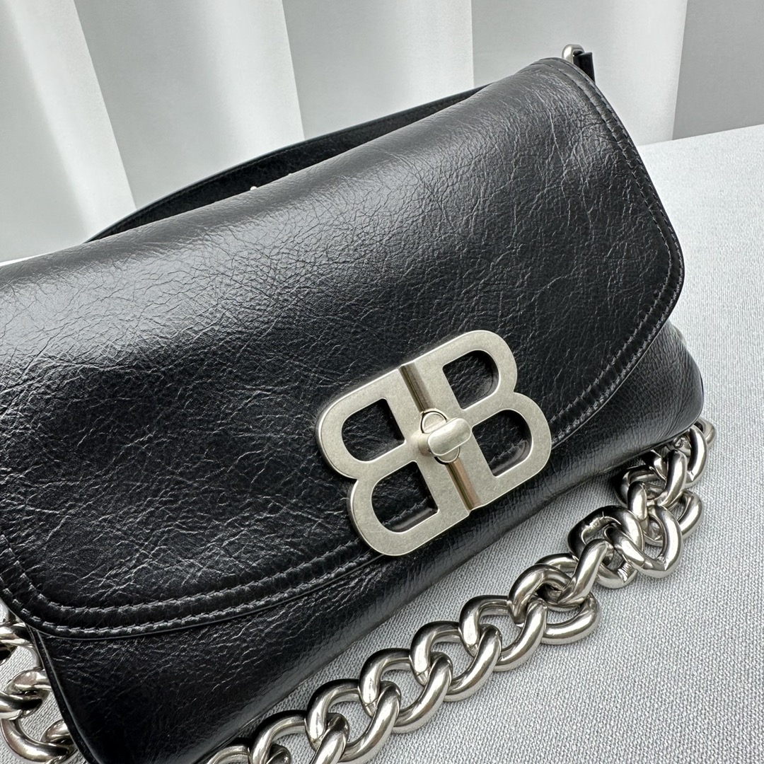 Ba*len*cia*ga bb soft bag 24*3*14cm 2023091901