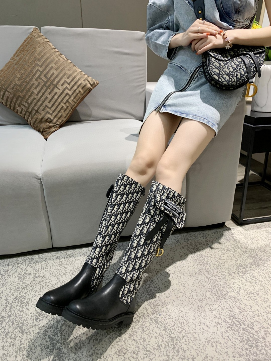 D*or cd boots 2023101801