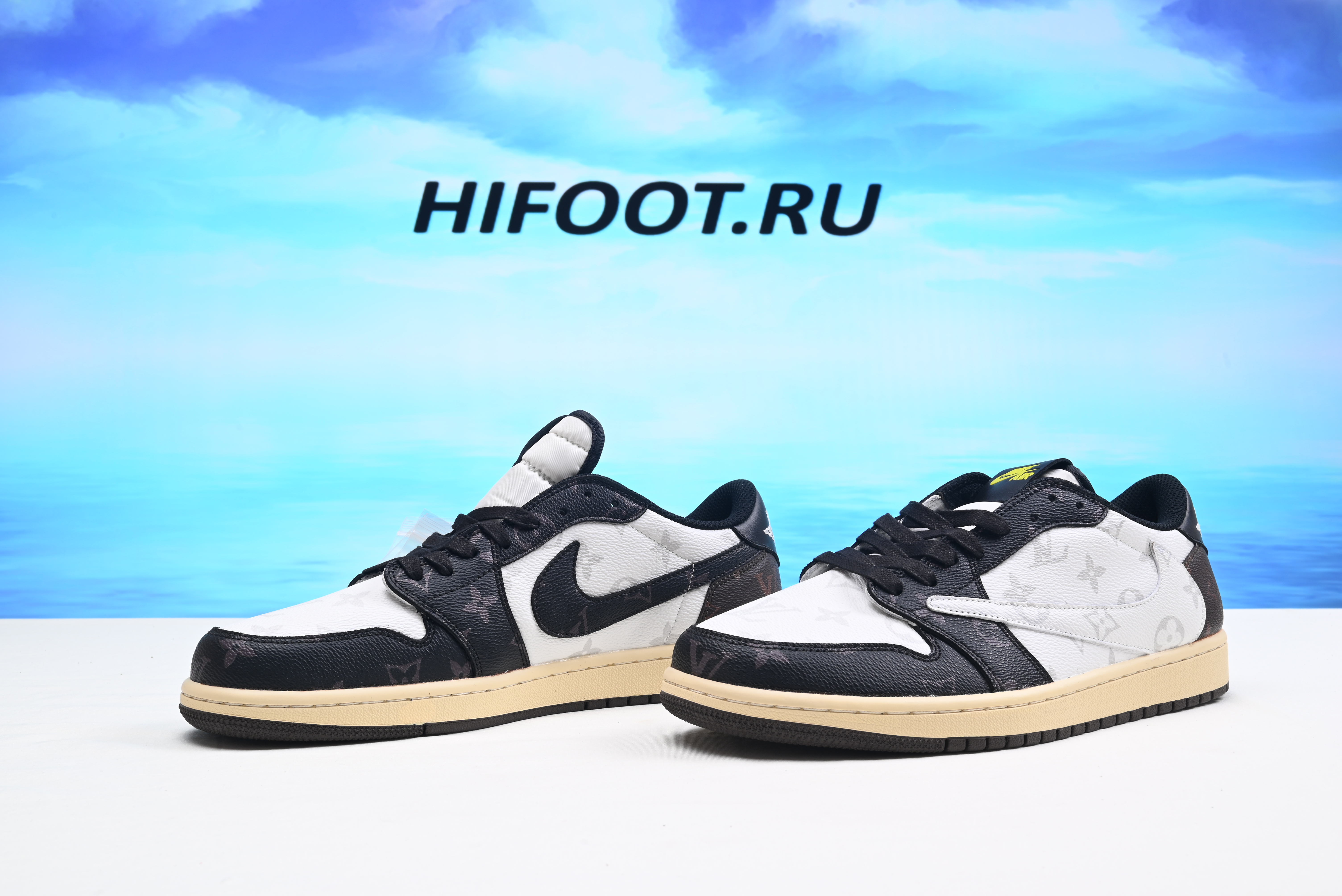 LV x Air Jordan 1 Low x Travis Scott CM7866BC 2023103001