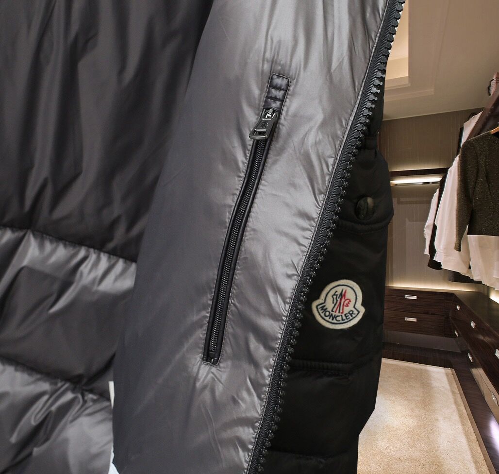Moncler 2023112701