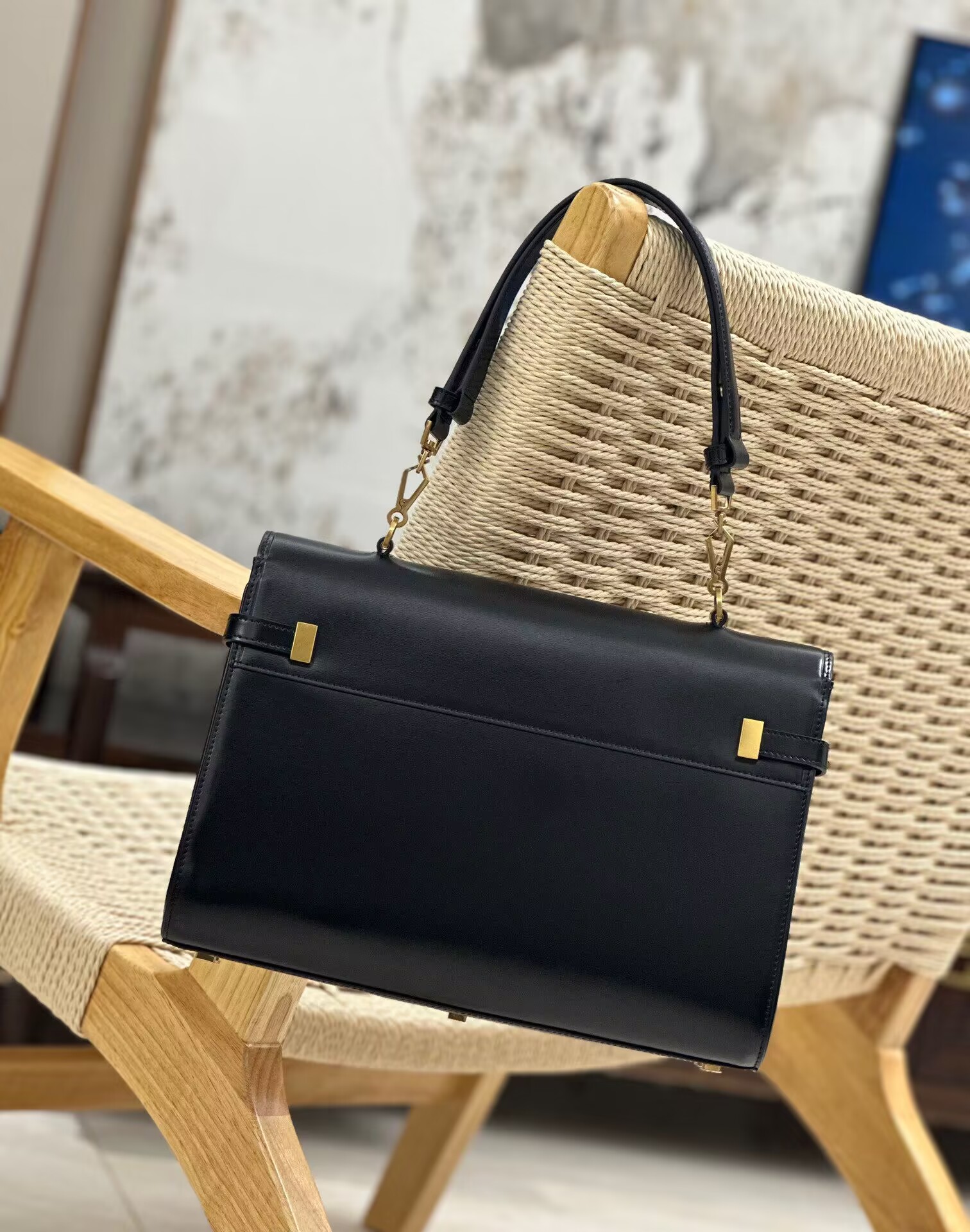 Y*L manhattan bag 32*23*10.5cm