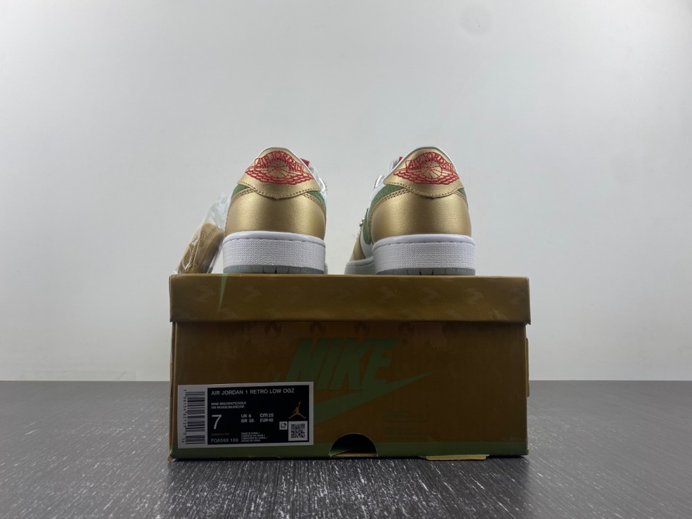 1代 Air Jordan 1 Low OG  Year Of The Dragon FQ6593-100