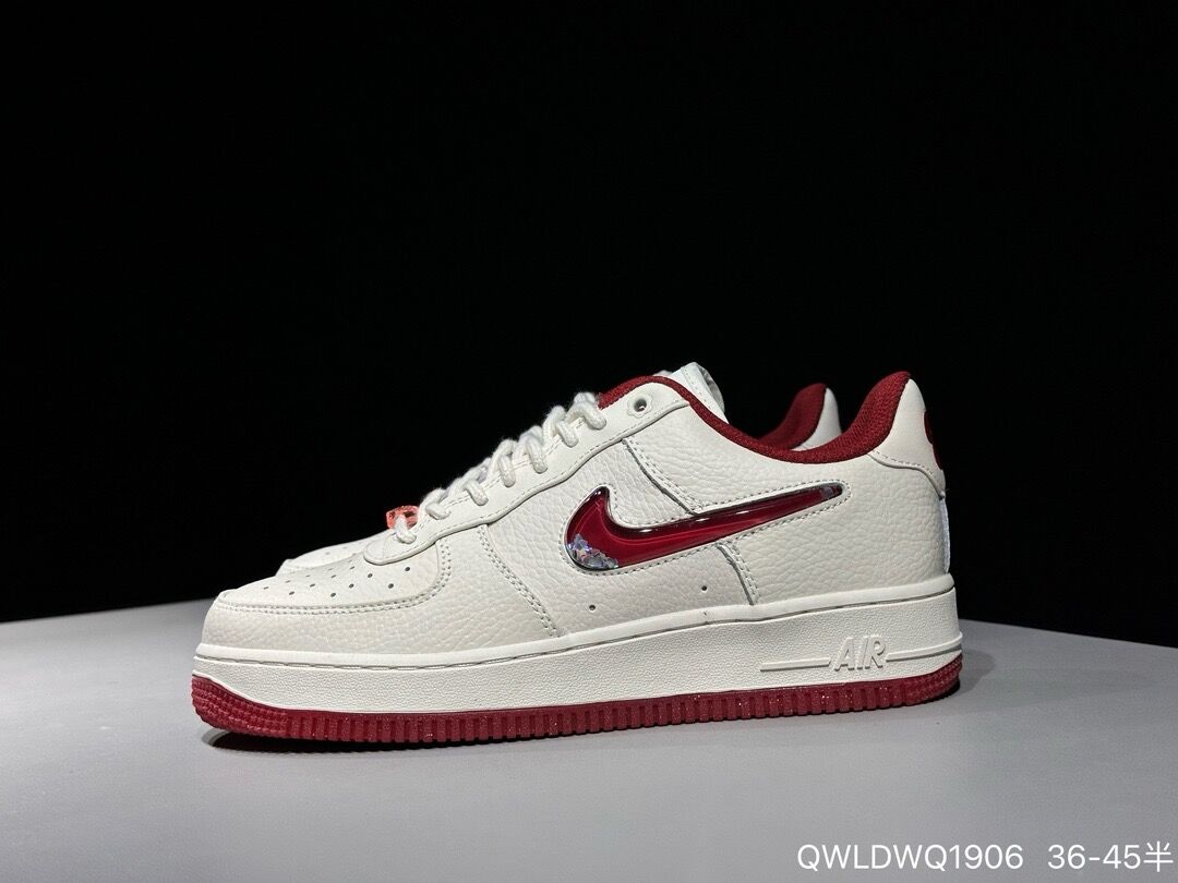 Nike Air Force 1 Low 07 SE PRM Valentines Day 2024 FZ5068-161