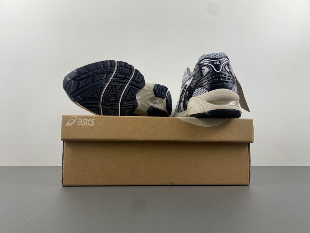 As*ic*s gel-kayano 14 1201a935-001