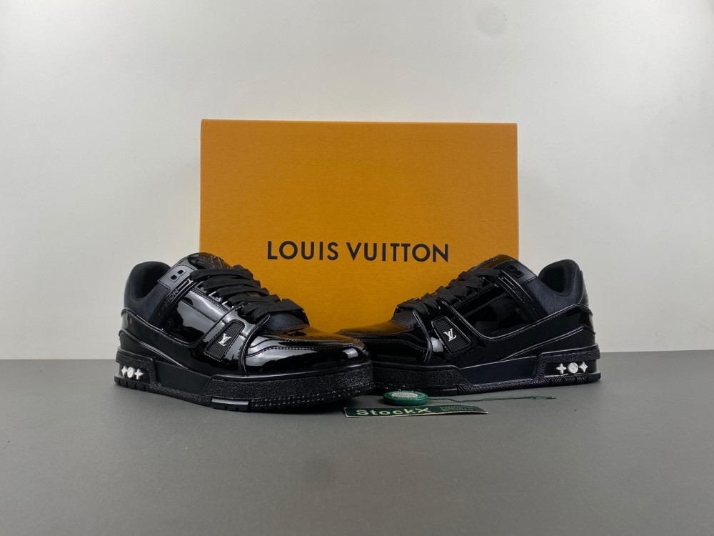 LV sneaker 2024050801