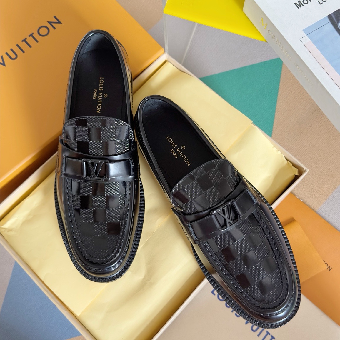 LV black 2024081101