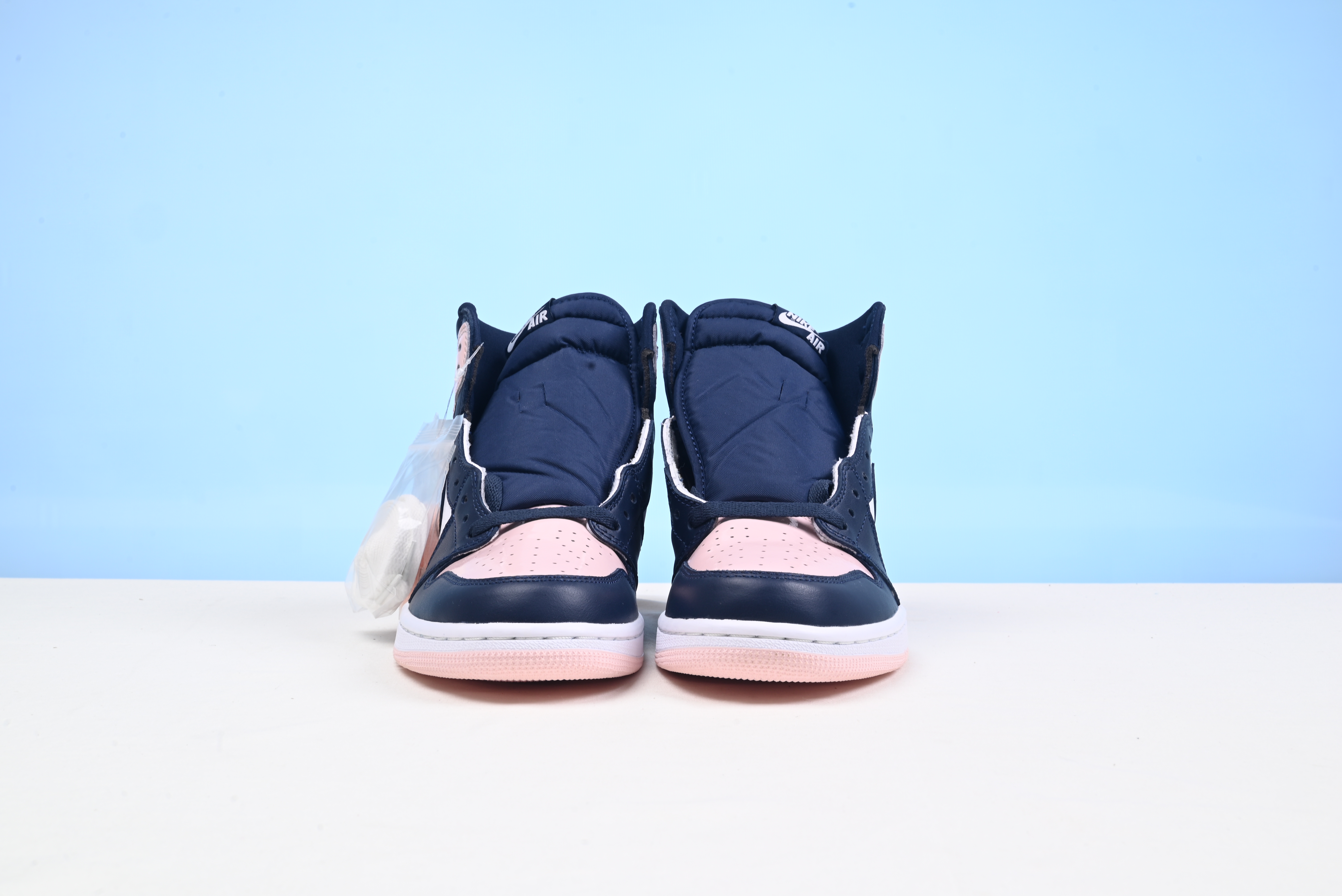Jordan 1 Retro High OG Atmosphere (W) DD9335-641