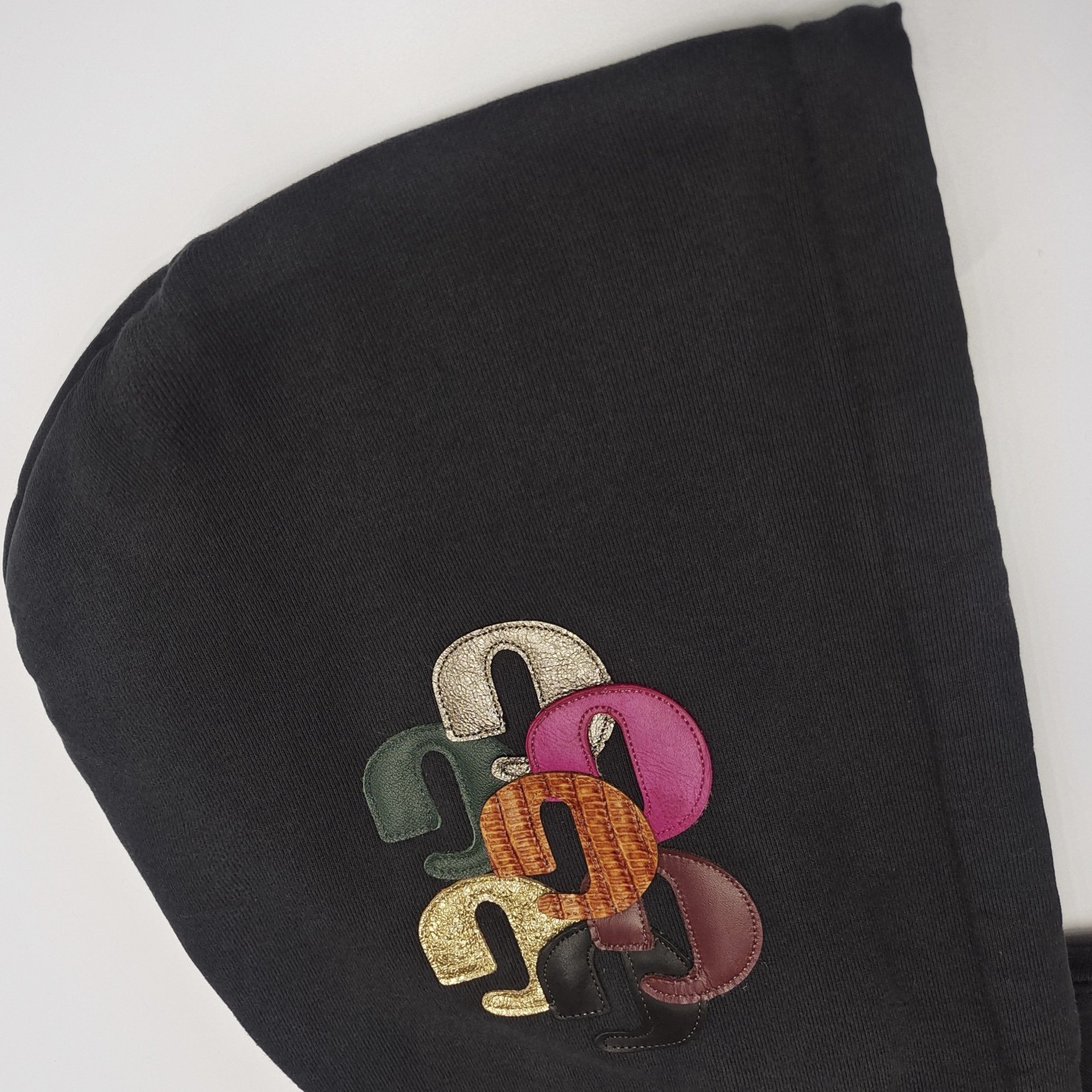 GALLERY hoodie (with Leather pattern)2024090301