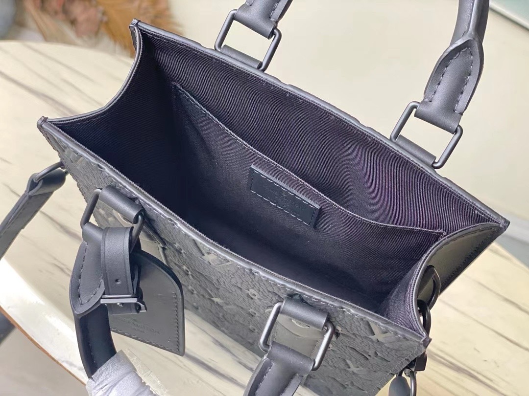 LV sac plat M46453 19*22*7CM