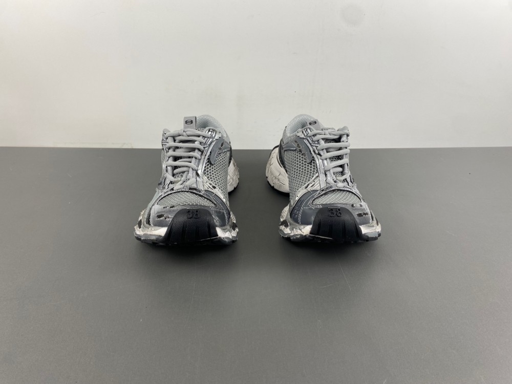 Ba*len*cia*ga sneaker 2024090903