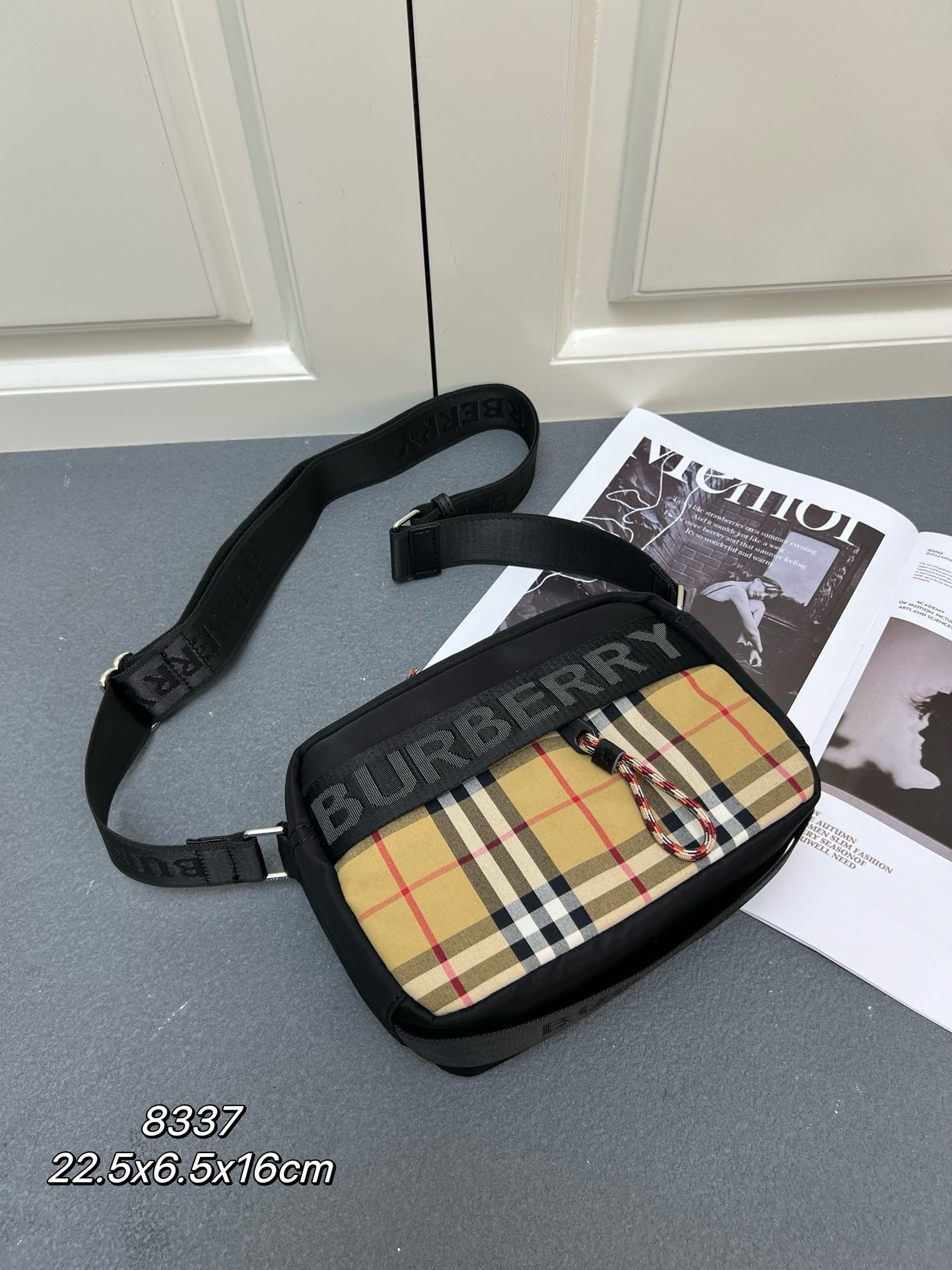 B**rry nylon crossbody bag 22.5*6.5*16cm