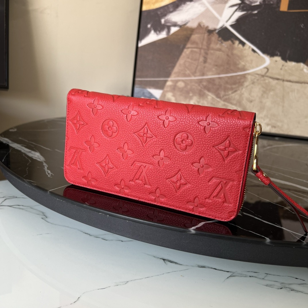 LV wallet red 19CM 2024110701