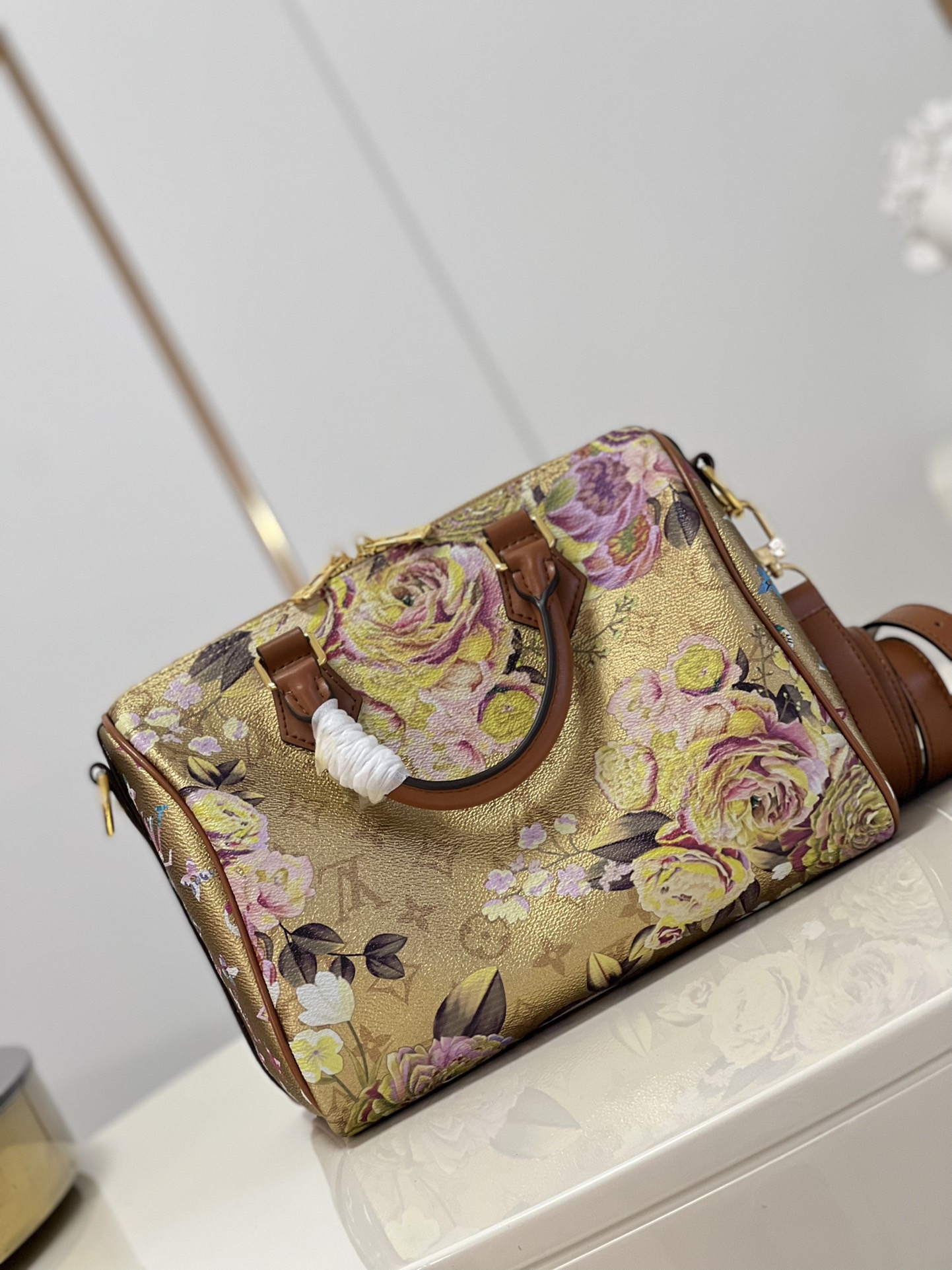 l**is V*t*n gold speedy flower garden bandouliere 25 m21317