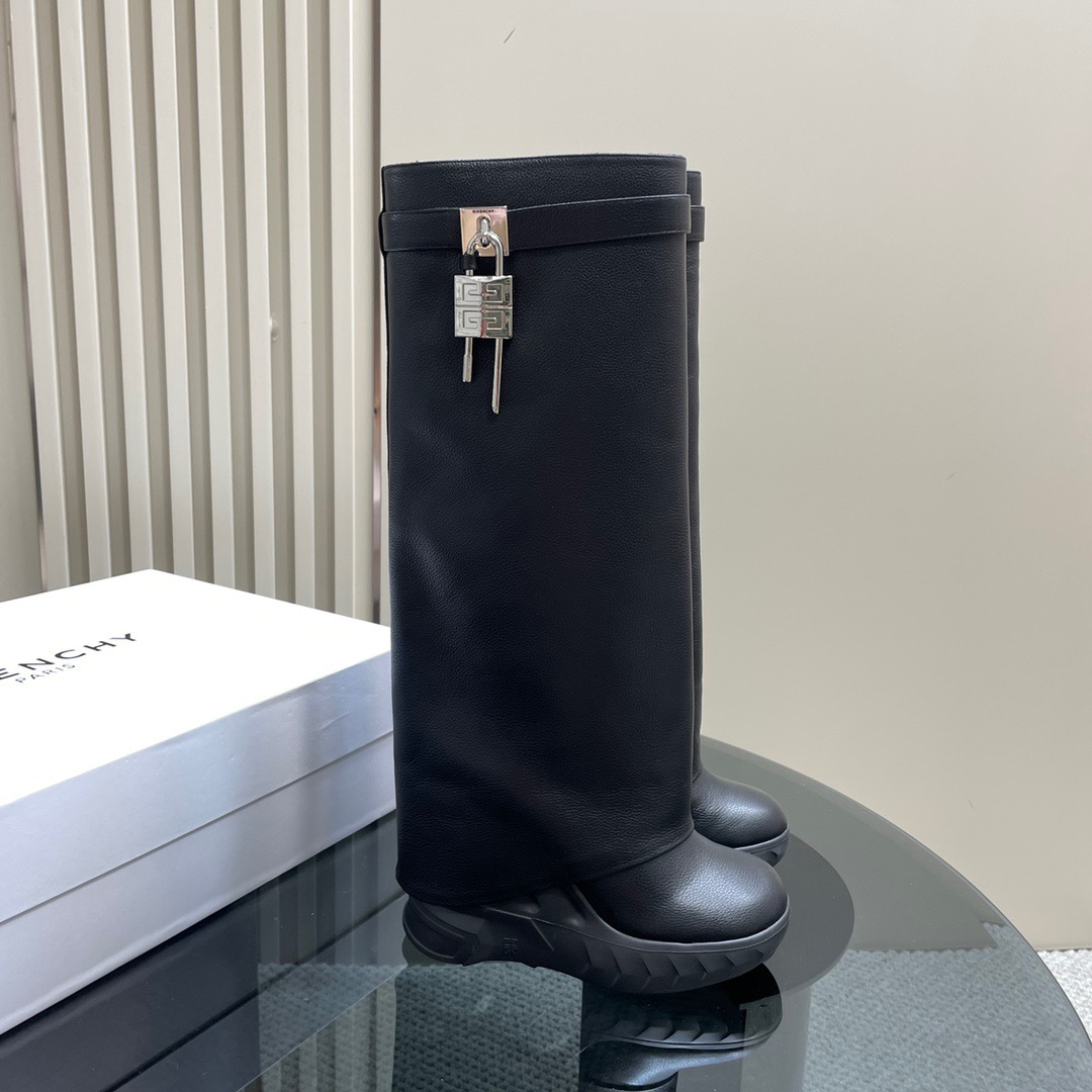Givenchy boots 2025012801
