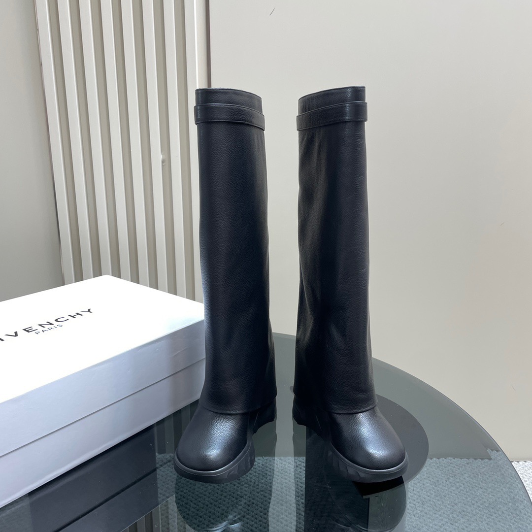 Givenchy boots 2025012801