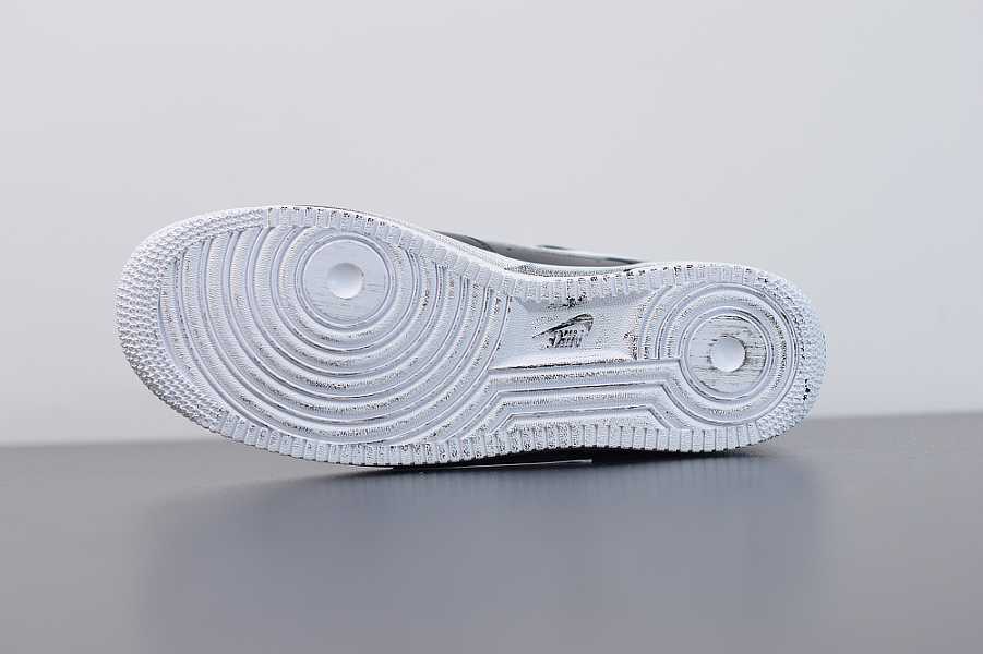 PEACEMINUSONE x Nike Air Force 1 AQ3692-001