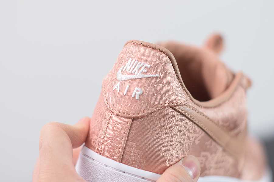CLOT x NK Air Force 1 CJ5290-600