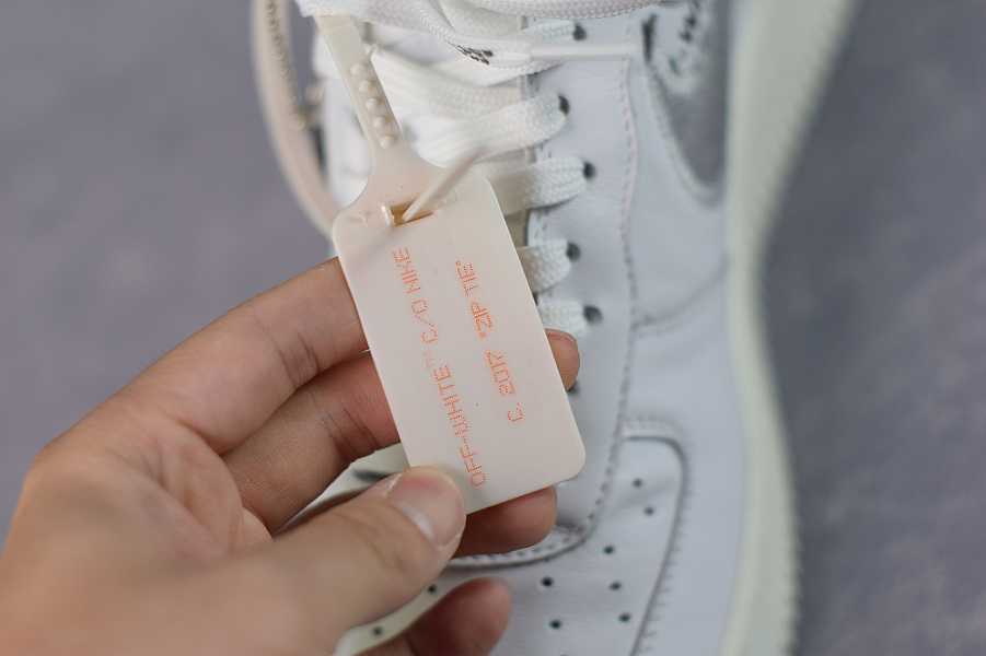 Off-White x Nike Air Force 1 AO4297100