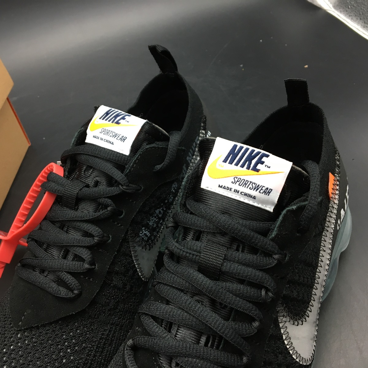 Nike Air VaporMax Off-White Black AA3831-002