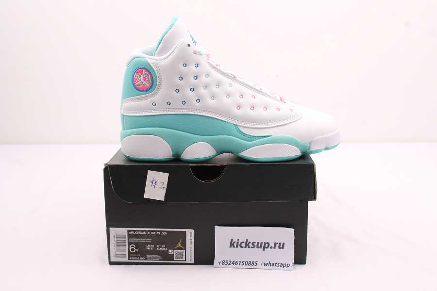 Air Jordan 13 Retro White Soar Green Pink (GS) 439358-100