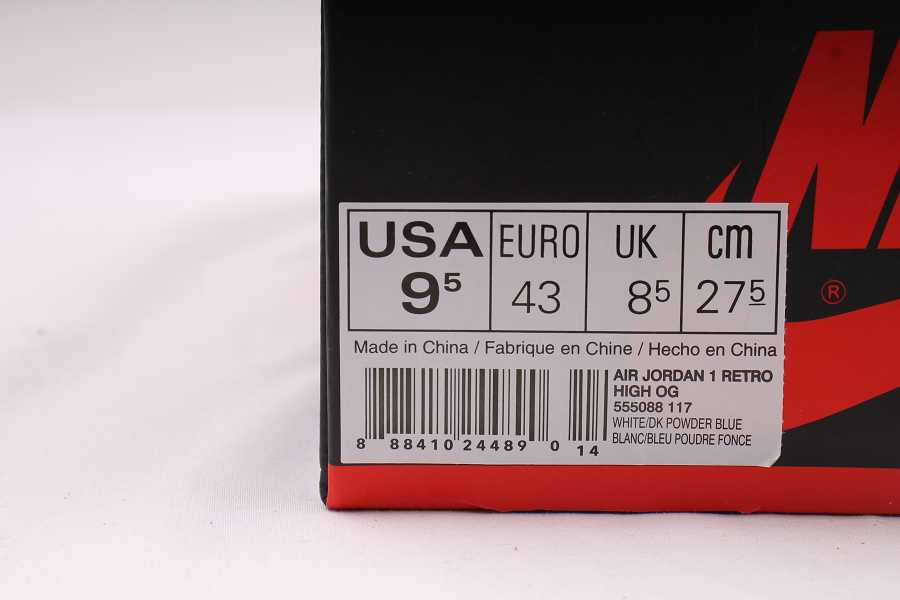 Air Jordan 1 Retro High OG UNC 555088-117