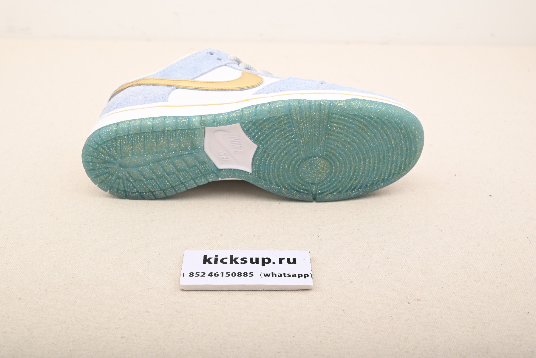 Nike SB Dunk Low Sean Cliver DC9936-100