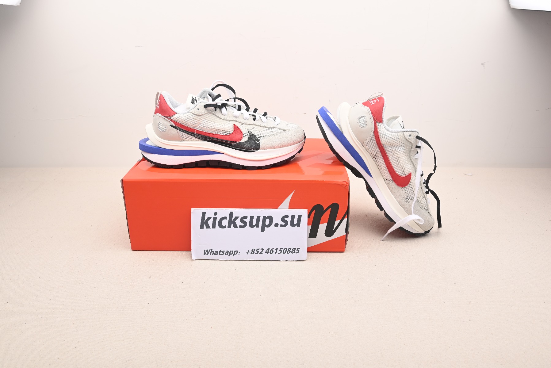 Nike Vaporwaffle sacai Sport Fuchsia Game Royal CV1363100